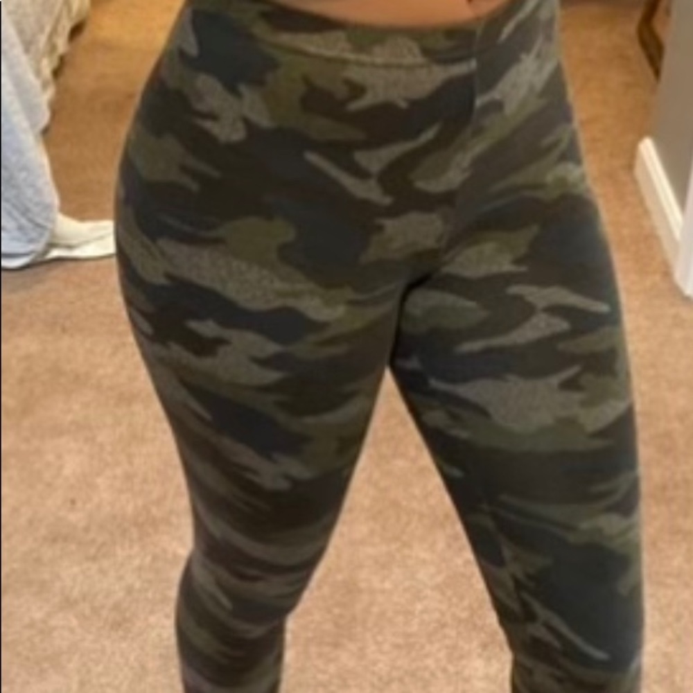 Camouflage leggings
